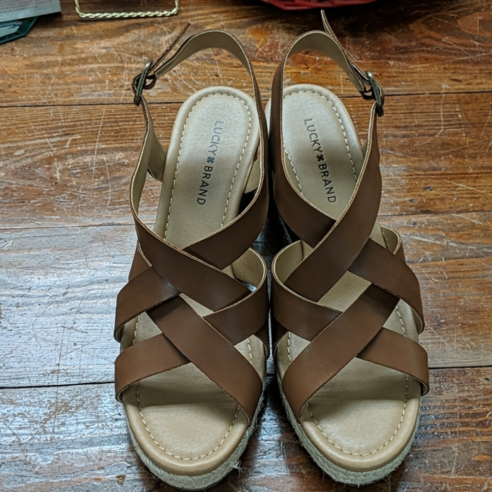 Lucky Brand Wedge Sandal Size 10 - Picture 2 of 8